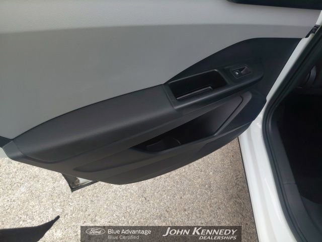 Used 2022 Volkswagen Taos S image 11