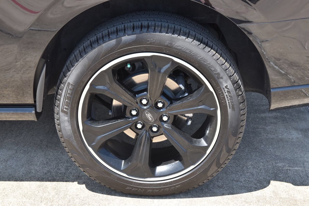 Certified 2024 Ford Expedition Limited RWD image 13