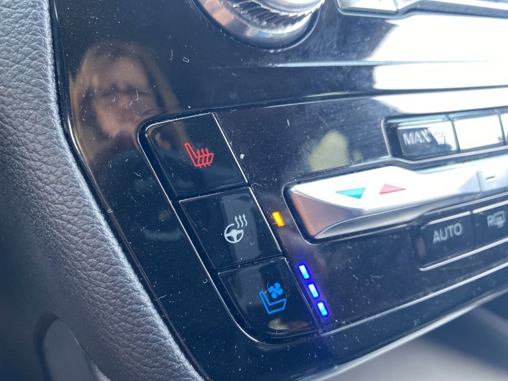 Certified 2024 Ford Explorer Limited image 40