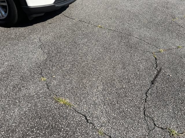 Certified 2023 Ford Explorer XLT RWD video 2
