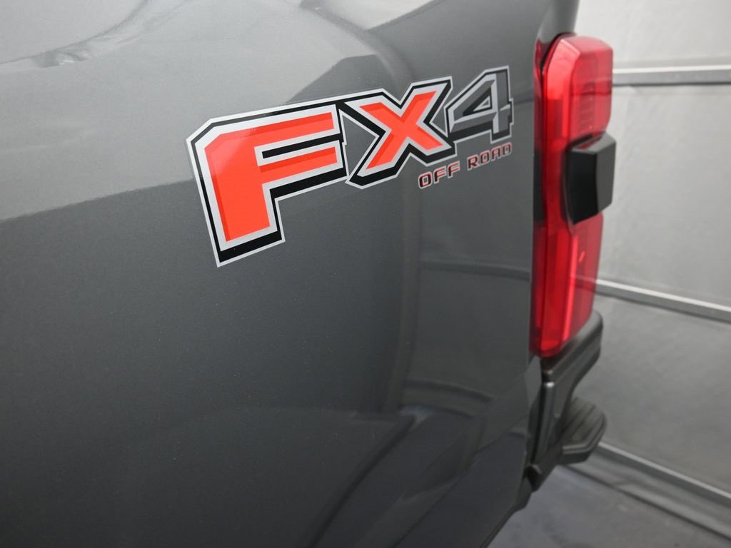 Certified 2023 Ford F250 Platinum video 2