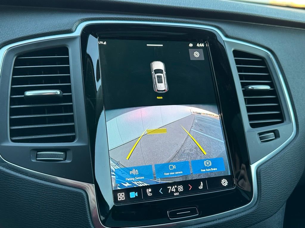 Used 2023 Volvo XC90 B5 Core w/ Protection Package Premier image 38