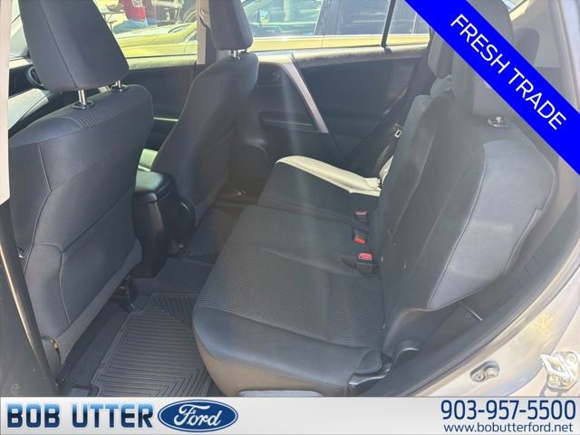 Used 2017 Toyota RAV4 LE FWD image 7