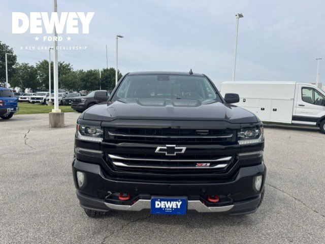 Used 2018 Chevrolet Silverado 1500 LTZ Z71 w/ Redline Edition AWD/4WD image 2