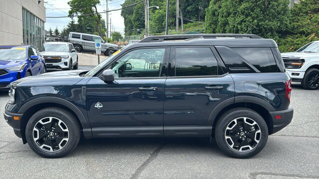 Certified 2023 Ford Bronco Sport Outer Banks w/ Tech Package AWD/4WD image 11