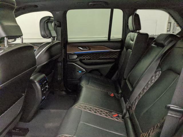 Used 2023 Jeep Grand Cherokee Summit image 25
