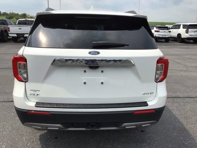 Certified 2023 Ford Explorer XLT w/ Equipment Group 202A AWD/4WD image 7