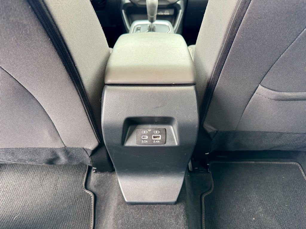 Used 2025 Subaru Crosstrek 2.0i Premium image 31