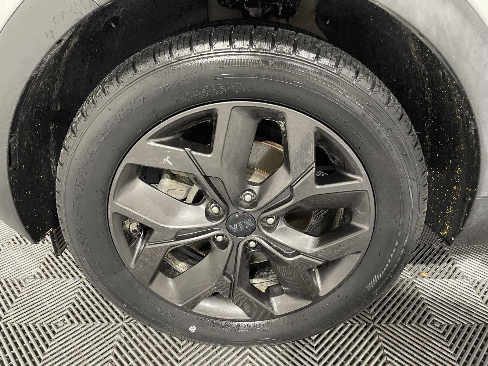 Used 2022 Kia Sportage Nightfall Edition image 10