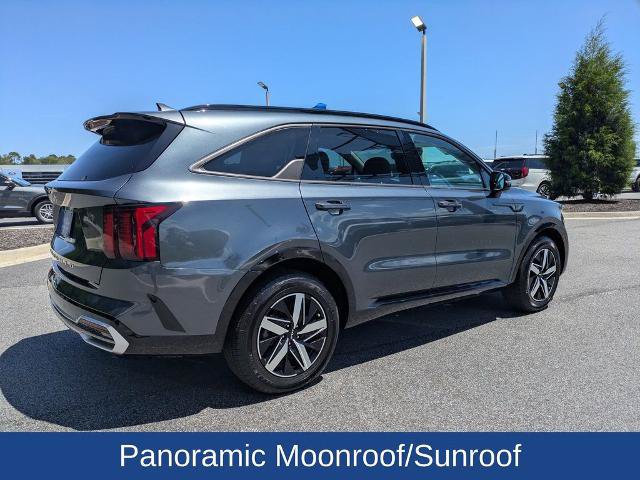 Used 2022 Kia Sorento S w/ Panoramic Sunroof Package FWD image 4