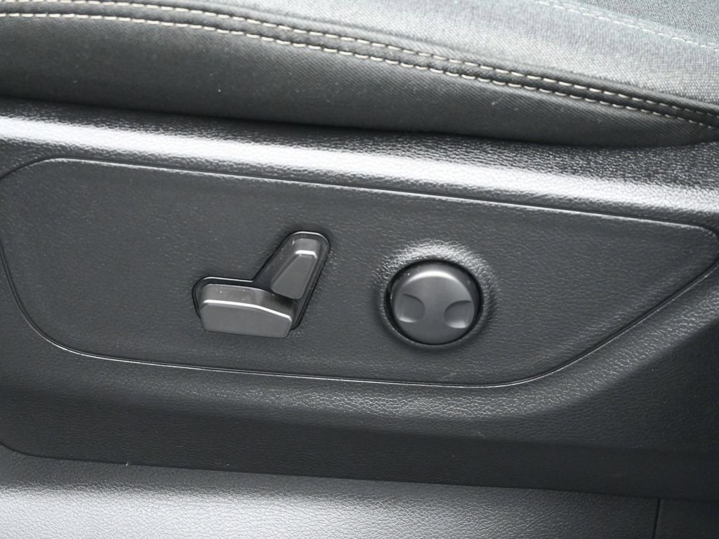 Used 2022 RAM 1500 Big Horn image 10