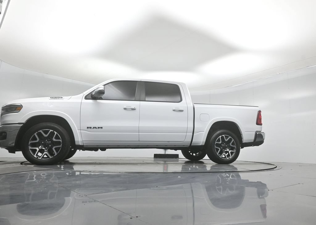 Used 2025 RAM 1500 Laramie AWD/4WD image 53