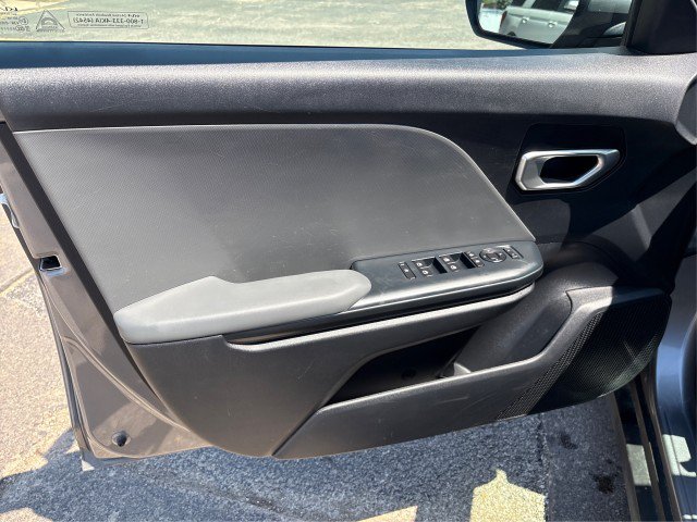 Used 2025 Kia K4 FWD image 18