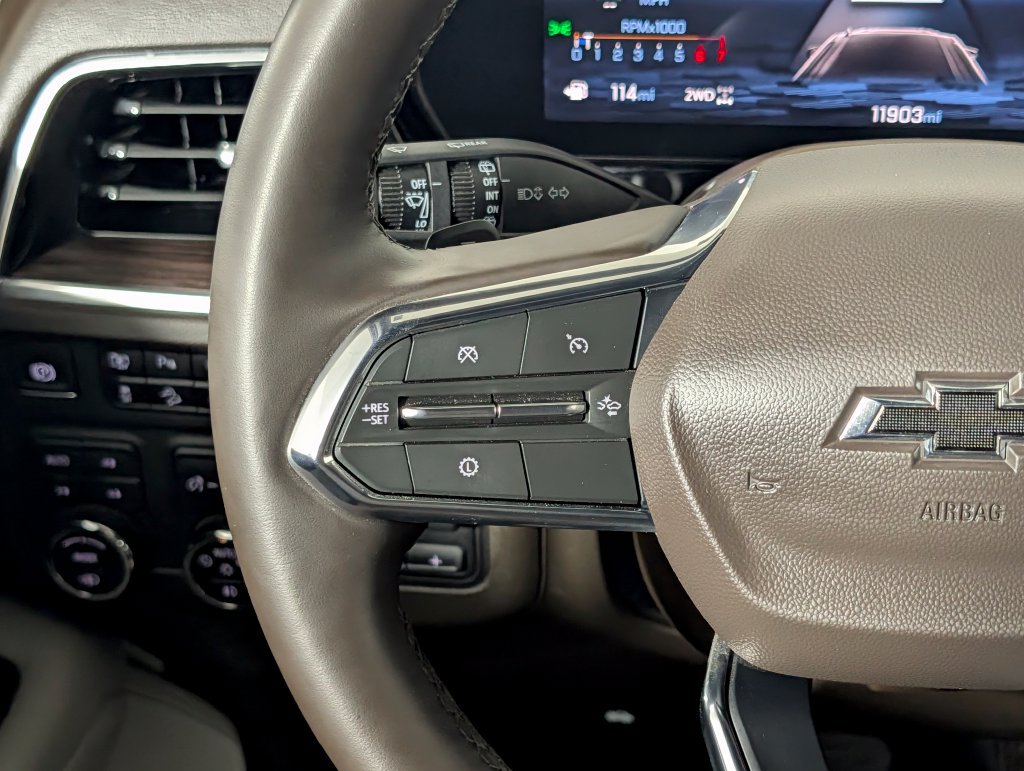 Used 2025 Chevrolet Tahoe Z71 w/ Z71 Off-Road Package AWD/4WD image 19