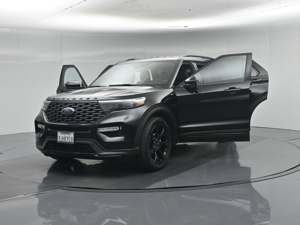Certified 2023 Ford Explorer ST-Line RWD image 36