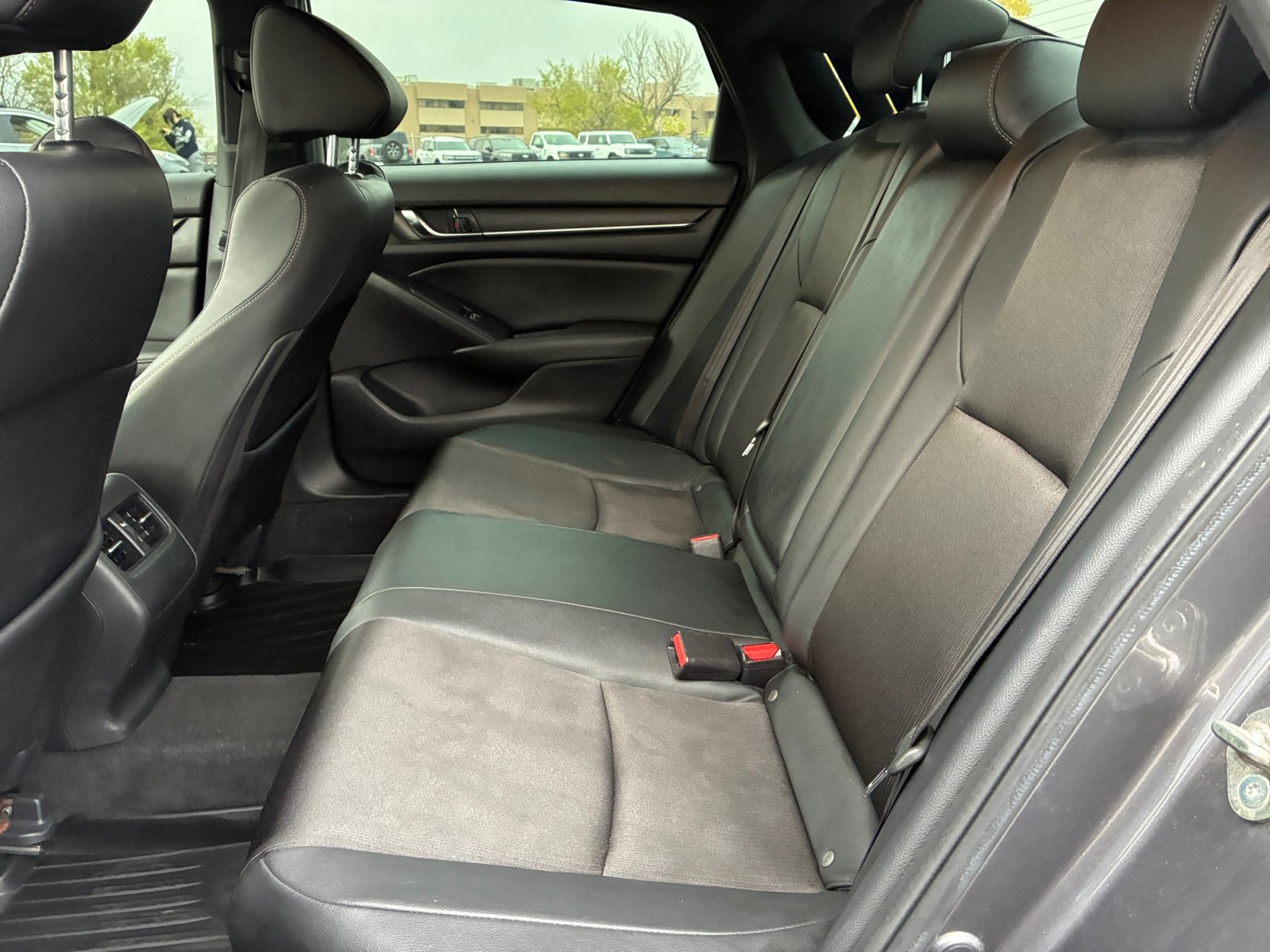 Used 2019 Honda Accord Sport image 17