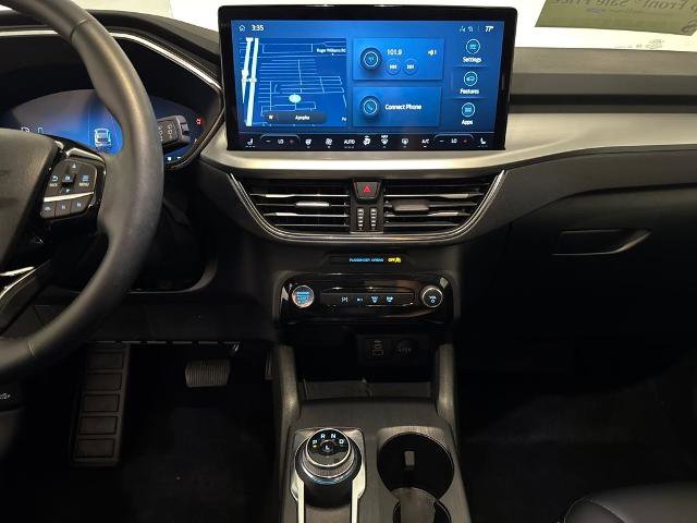 Certified 2025 Ford Escape SE w/ PHEV Premium Package image 24