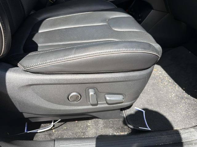 Used 2023 Hyundai Palisade Calligraphy w/ Cargo Package FWD image 16