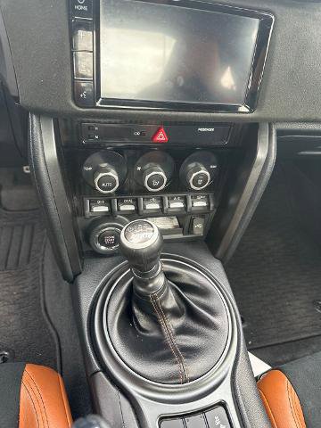 Used 2020 Toyota 86 RWD image 7