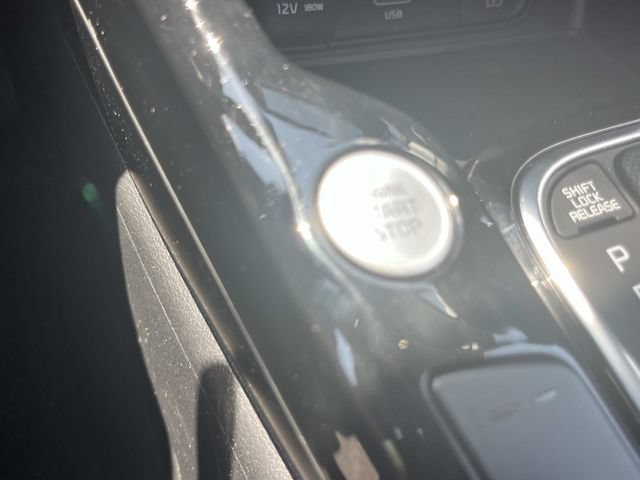 Used 2023 Kia Soul GT-Line w/ GT-Line Technology Package FWD image 38
