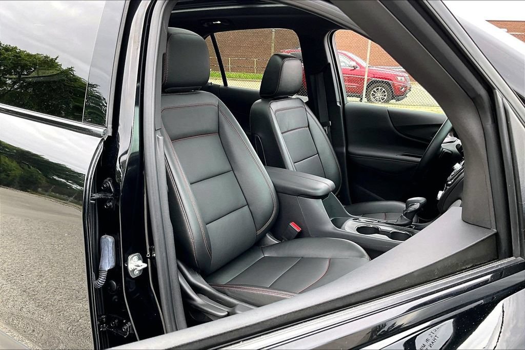 Used 2024 Chevrolet Equinox RS w/ RS Leather Package AWD/4WD image 7