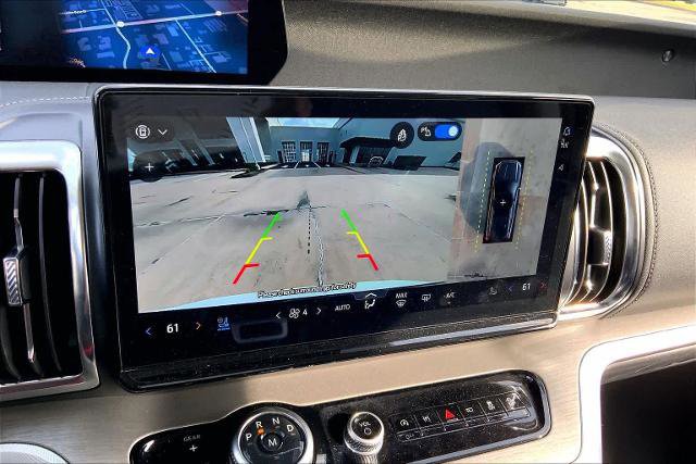 Certified 2025 Ford Expedition Platinum AWD/4WD image 27