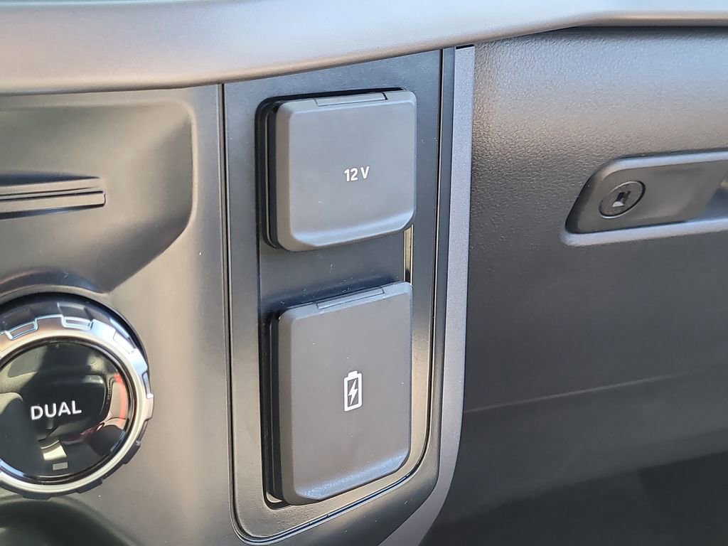 Certified 2025 Ford F150 XLT w/ Equipment Group 301A Standard image 26