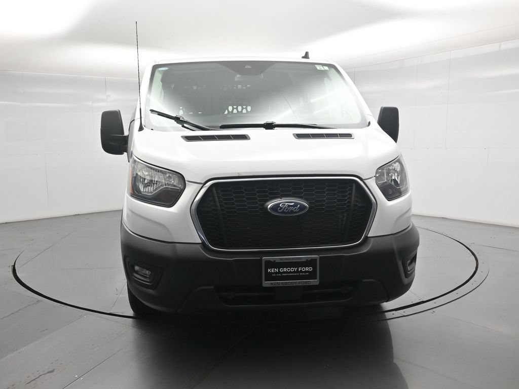 Certified 2025 Ford Transit 250 Low Roof w/ Exterior Upgrade Package RWD image 42