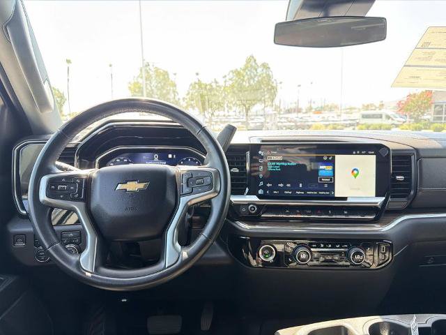 Used 2023 Chevrolet Silverado 1500 LT AWD/4WD image 11