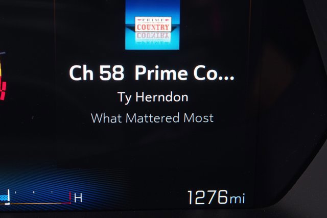 Used 2024 Chevrolet Colorado Z71 w/ Z71 Convenience Package 2 image 31