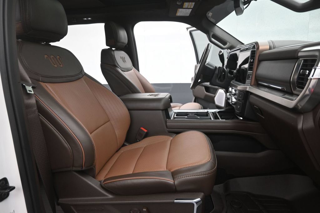 Certified 2025 Ford F250 King Ranch AWD/4WD image 25