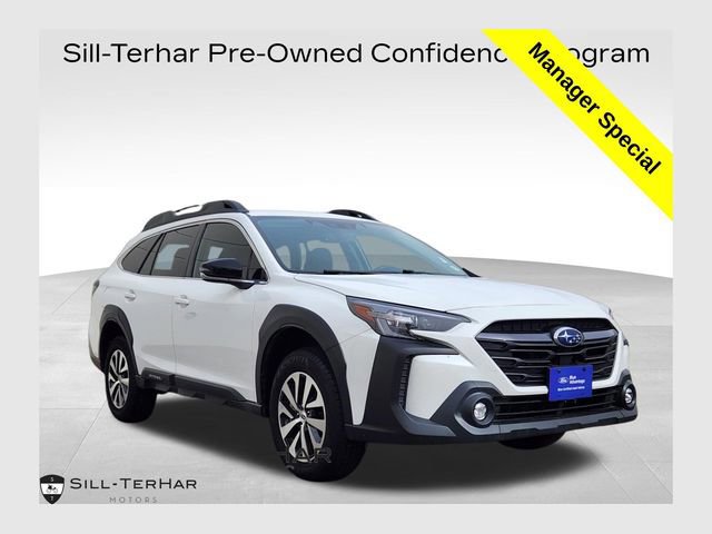 Used 2023 Subaru Outback Premium image 7