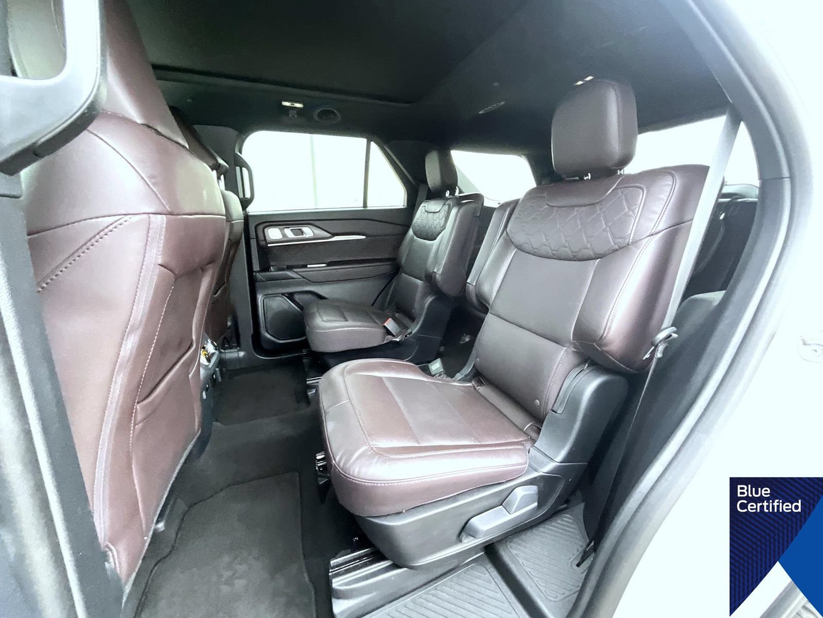 Certified 2025 Ford Explorer Platinum w/ LUX Leather Package AWD/4WD image 23