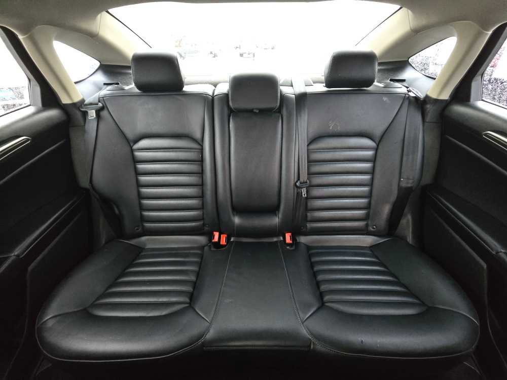 Certified 2019 Ford Fusion SEL image 18