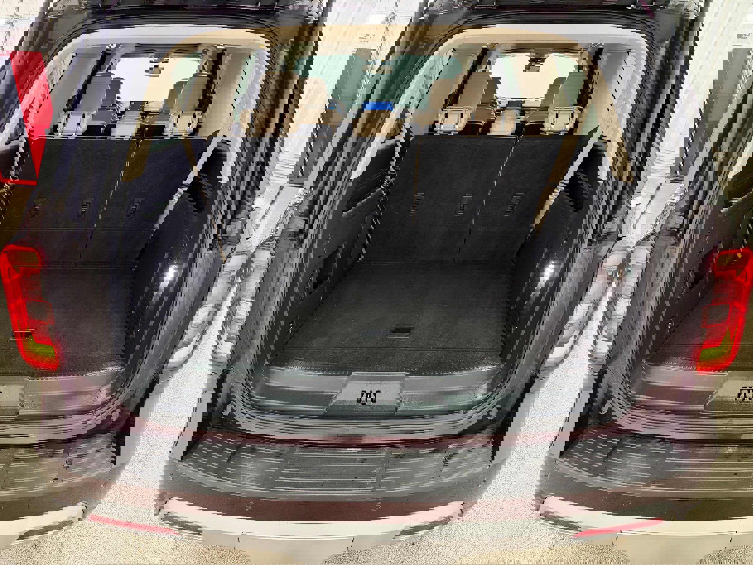 Certified 2024 Ford Expedition Max Limited image 39