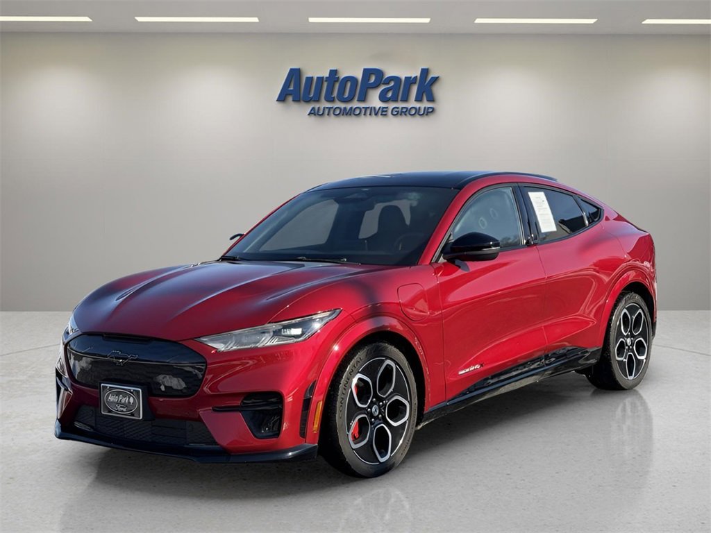 Certified 2022 Ford Mustang Mach-E GT image 3