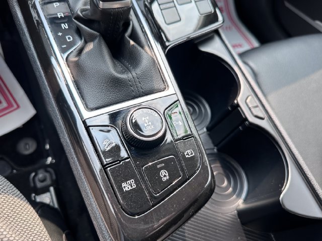 Used 2024 Kia Sportage EX AWD/4WD image 18