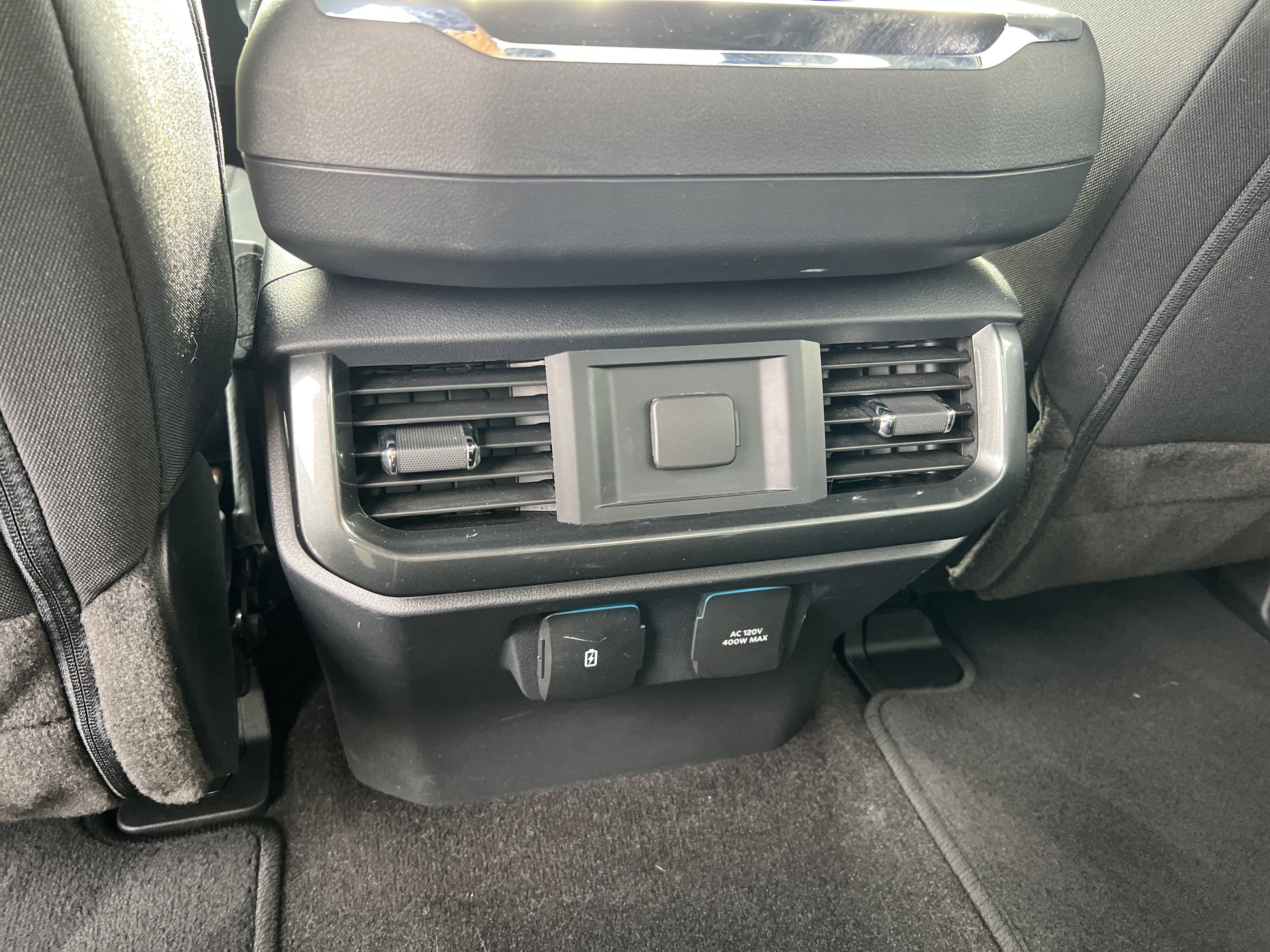 Certified 2022 Ford F150 XLT w/ Equipment Group 302A High image 23