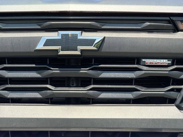 Used 2026 Chevrolet Colorado Trail Boss AWD/4WD image 12
