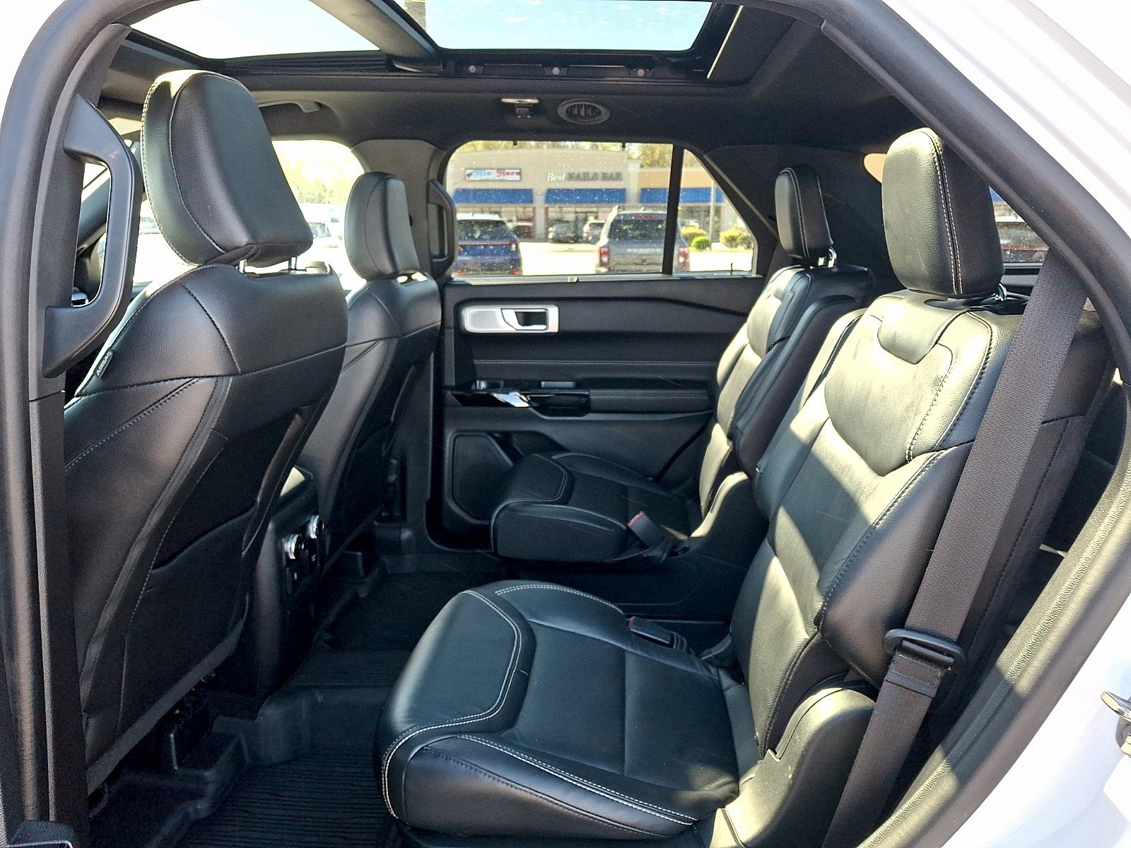 Certified 2022 Ford Explorer ST w/ Equipment Group 401A image 9