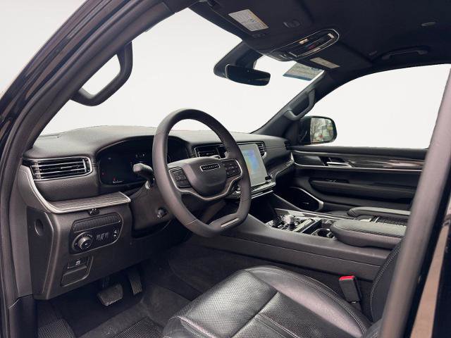 Used 2022 Jeep Wagoneer Series II AWD/4WD image 9