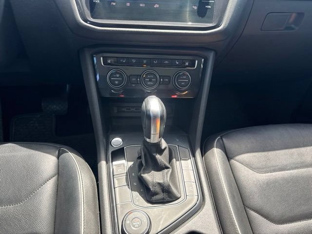 Used 2019 Volkswagen Tiguan SEL Premium AWD/4WD image 29