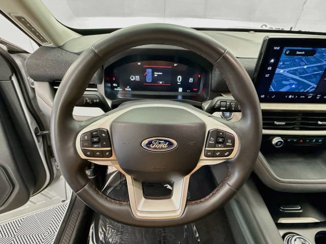Certified 2025 Ford Explorer Active AWD/4WD image 11
