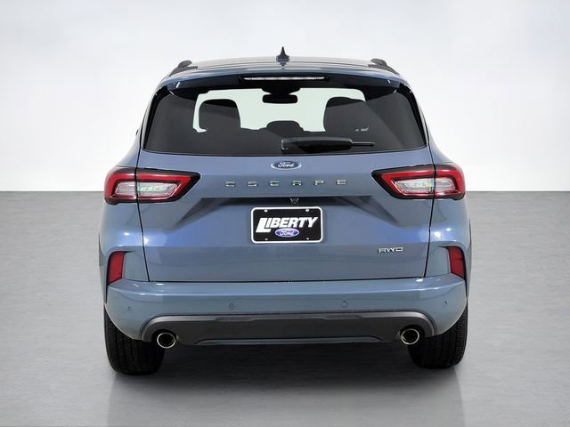 Certified 2023 Ford Escape ST-Line Elite AWD/4WD image 4