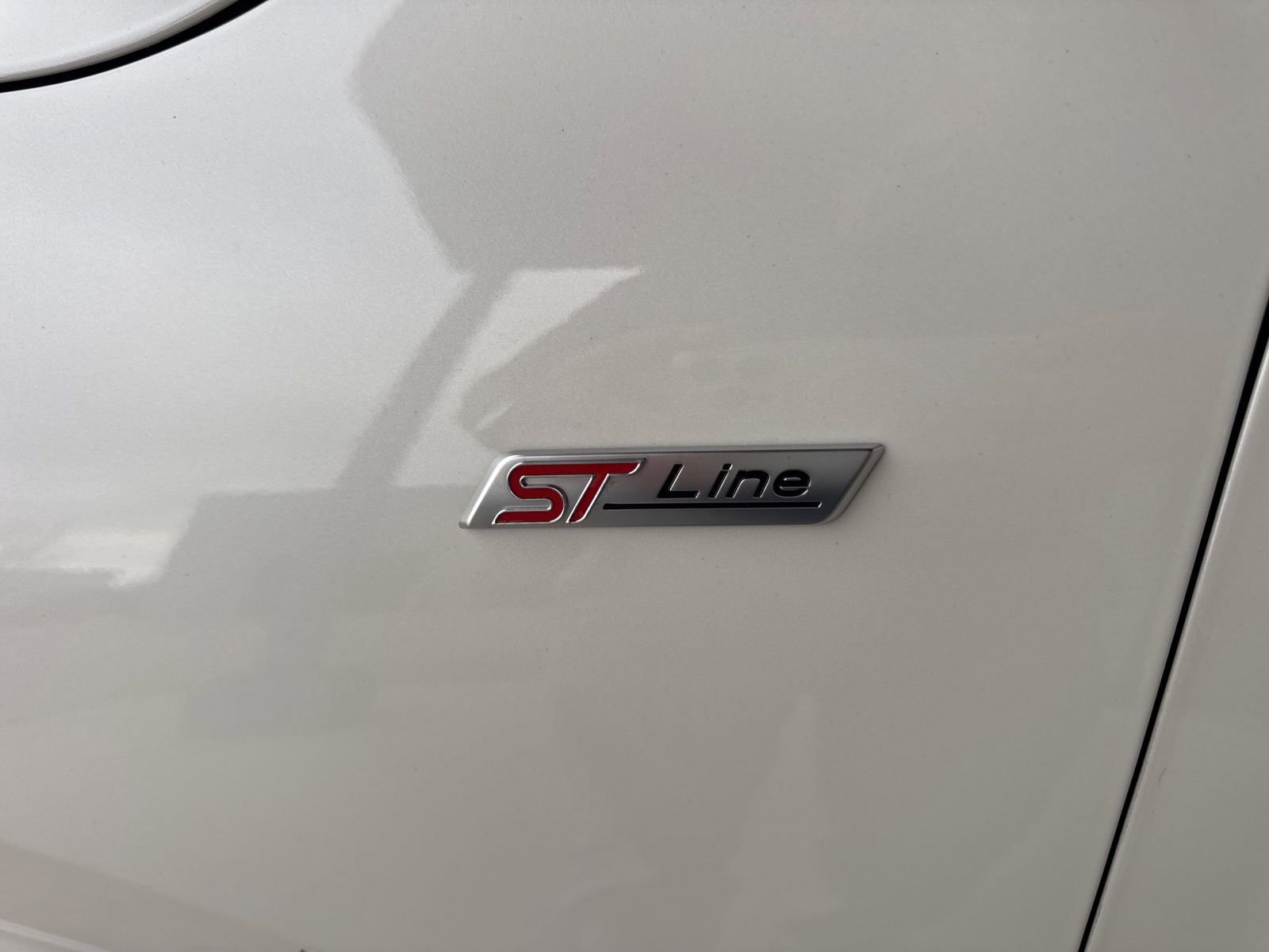 Certified 2023 Ford Escape ST-Line w/ Tech Pack #1 image 16