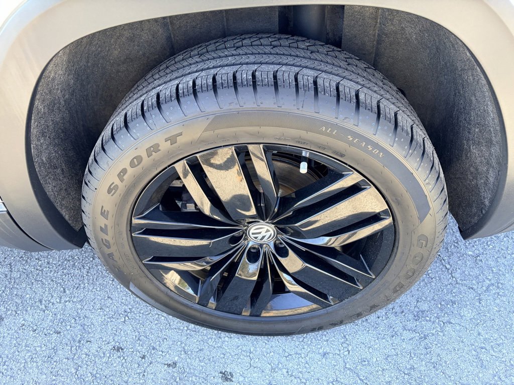 Used 2019 Volkswagen Atlas SEL image 37