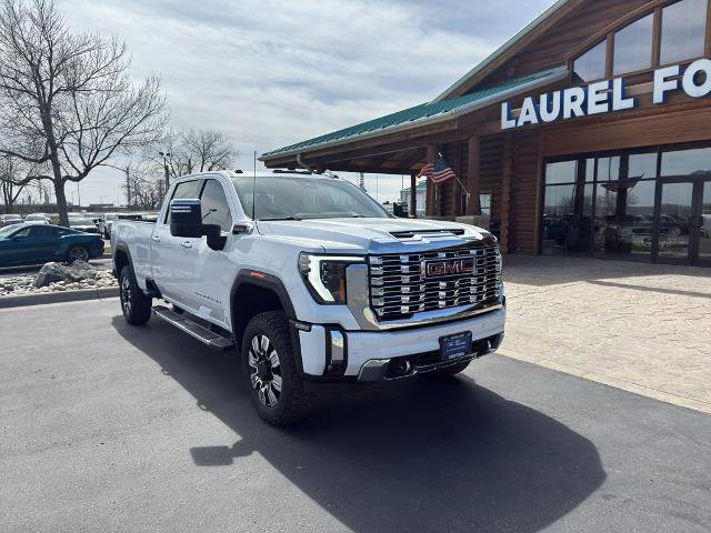 Used 2024 GMC Sierra 3500 Denali w/ Denali Reserve Package AWD/4WD image 5