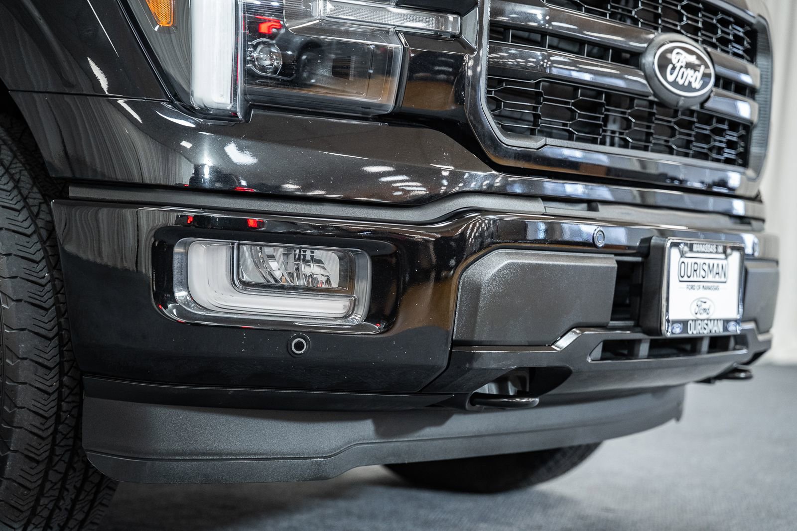 Certified 2024 Ford F150 Lariat w/ Equipment Group 502A High image 15