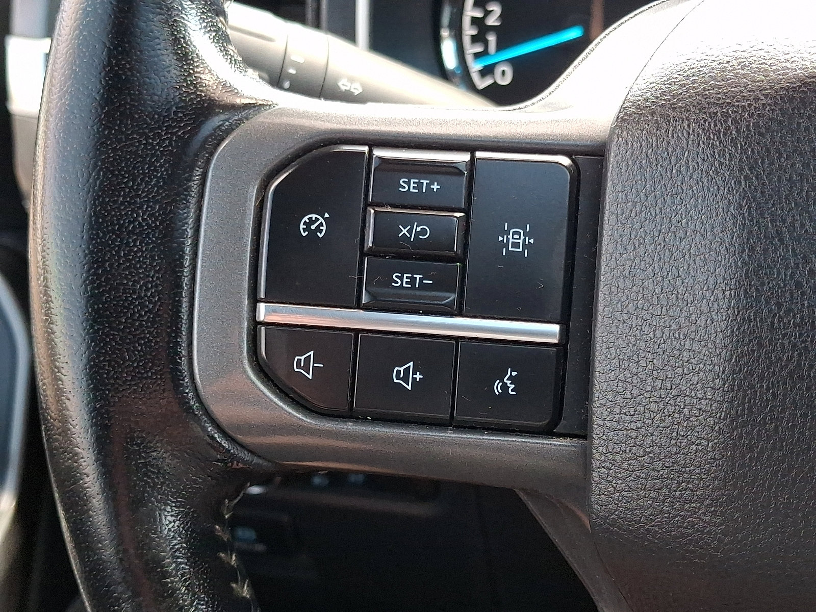 Certified 2022 Ford F150 XLT w/ Equipment Group 302A High AWD/4WD image 22