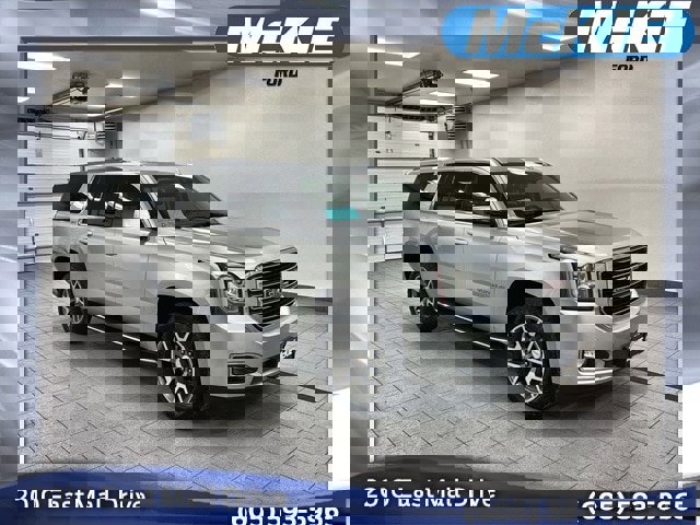 Used 2019 GMC Yukon XL SLT image 1